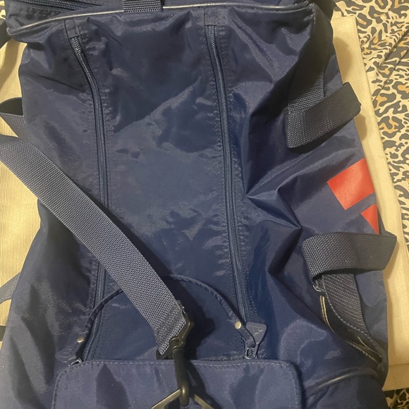 Adidas large duffle bag blue and red arm strap, hand carry, all zippers work! - Picture 3 of 6